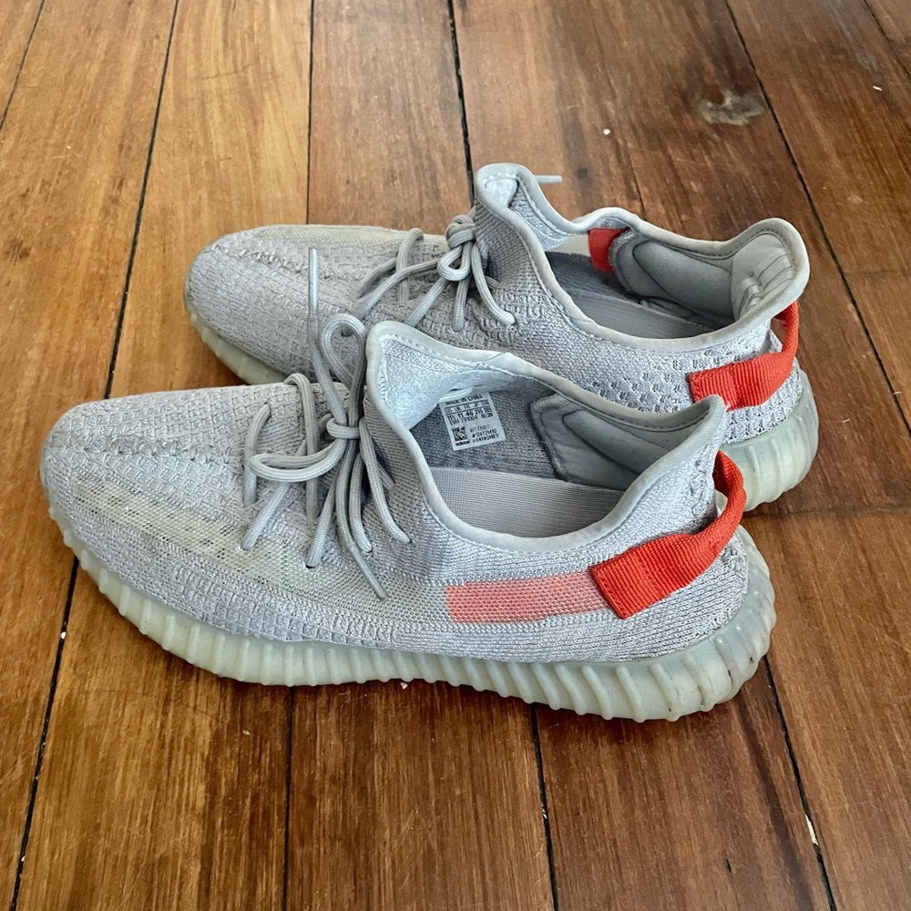 Adidas Yeezy Boost 350 V2